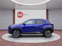 Neu Toyota Yaris Cross Premium 131 PS (96 kW) 2026 Blau SUV