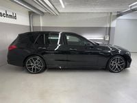 Gebraucht Mercedes C300e 258 PS (189 kW) 2025 Kombi