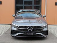 Gebraucht Mercedes A200 AMG line 163 PS (119 kW) 2024 Van / Kleinbus