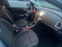 Gebraucht Opel Astra Active 110 PS (80 kW) 2014