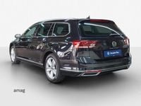 Gebraucht VW Passat Elegance 200 PS (147 kW) 2023 Deep black nacré Kombi
