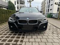 Gebraucht BMW 330 Sport Line 258 PS (189 kW) 2014 Kombi