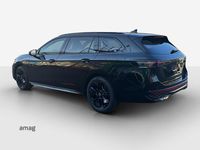 Neu VW Passat R-line 150 PS (110 kW) 2025 Grenadill black metallic Kombi