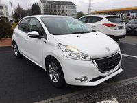 Gebraucht Peugeot 208 Style 82 PS (60 kW) 2014 Kleinwagen