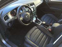 Gebraucht VW Golf VII Design 150 PS (110 kW) 2014