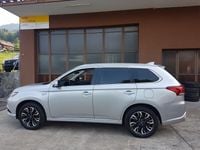 Gebraucht Mitsubishi Outlander P-HEV 121 PS (88 kW) 2018 SUV