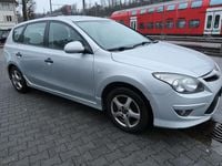 Gebraucht Hyundai i30 Style 126 PS (92 kW) 2010 Kombi