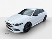 Gebraucht Mercedes A180 AMG line 136 PS (100 kW) 2022 Weiss Limousine