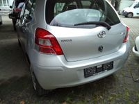 gebraucht Toyota Yaris 1.33 VVT-i Linea Luna