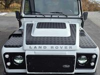 Gebraucht Land Rover Defender 122 PS (89 kW) 2012