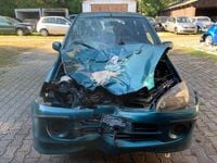 Gebraucht Daihatsu YRV 87 PS (63 kW) 2002 Van / Kleinbus