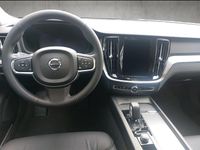 Gebraucht Volvo V60 Core 163 PS (119 kW) 2024 Kombi