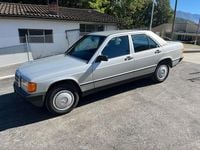 Gebraucht Mercedes 190 122 PS (89 kW) 1985 Limousine