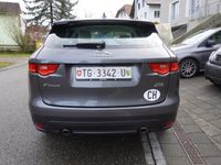 gebraucht Jaguar F-Pace 2.0 T 250 Prestige AWD