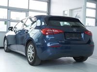 Gebraucht Mercedes A180 136 PS (100 kW) 2019