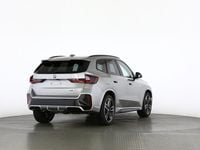 Neu BMW X1 M Sport 163 PS (119 kW) 2025 Spacesilber mét. SUV
