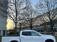 Gebraucht Mercedes X220 Progressive 163 PS (119 kW) 2019 Abholung