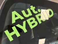 Neu Toyota Yaris Hybrid Premium 131 PS (96 kW) 2025 Braun Limousine