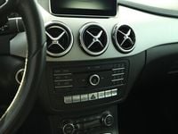 Gebraucht Mercedes B180 Urban 109 PS (80 kW) 2015 Van / Kleinbus