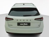 Neu Skoda Superb SportLine 204 PS (150 kW) 2025 Weiss Kombi