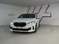 Gebraucht BMW 118 M Sport 150 PS (110 kW) 2022 Weiss Kleinwagen