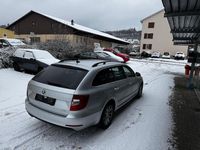 Gebraucht Skoda Superb Ambition 140 PS (102 kW) 2014 Kombi