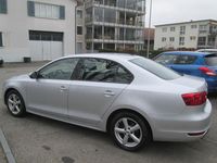 Gebraucht VW Jetta Comfortline 122 PS (89 kW) 2013 Limousine