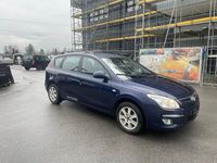 Gebraucht Hyundai i30 Style 116 PS (85 kW) 2009 Kombi