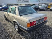 Gebraucht BMW 318 113 PS (83 kW) 1989