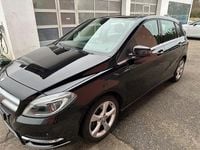 Gebraucht Mercedes B220 184 PS (135 kW) 2014 Van / Kleinbus