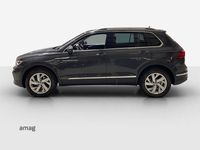 Gebraucht VW Tiguan Life 150 PS (110 kW) 2020 Grigio delfino metallizzato SUV
