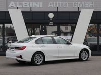 gebraucht BMW 330 i Steptronic