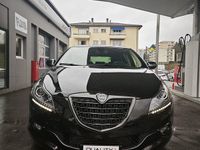 Gebraucht Lancia Delta 190 PS (139 kW) 2014 Kleinwagen