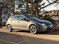 Gebraucht VW Golf VII Comfortline 125 PS (91 kW) 2018