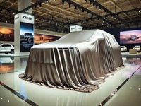 Neu Toyota Yaris Hybrid Trend 116 PS (85 kW) 2025 Weiss Limousine