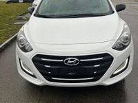 Gebraucht Hyundai i30 100 PS (73 kW) 2015 Kombi