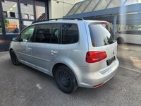 Gebraucht VW Touran Comfortline 140 PS (102 kW) 2011 Van / Kleinbus
