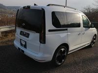 Neu Ford Tourneo Connect Titanium 121 PS (88 kW) 2025 Van / Kleinbus
