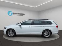 Gebraucht VW Passat Business 150 PS (110 kW) 2024 Weiss Kombi