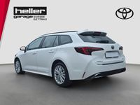 Gebraucht Toyota Corolla Comfort 140 PS (102 kW) 2025 Weiss Kombi
