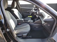 Neu Peugeot 2008 Allure 136 PS (100 kW) 2025 SUV