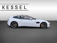 Gebraucht Ferrari GTC4Lusso 611 PS (449 kW) 2020 Weiss Kombi