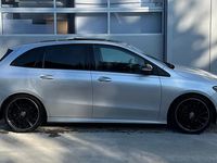 Gebraucht Mercedes B200 AMG line 163 PS (119 kW) 2019 Van / Kleinbus