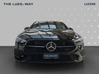Neu Mercedes A200 Night 163 PS (119 kW) 2025 Schwarz Limousine