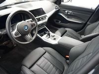 gebraucht BMW 320e Pure M Sport Steptronic