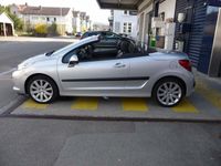 gebraucht Peugeot 207 CC 1.6 16V Turbo Platinum Editon