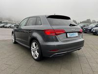 Gebraucht Audi A3 Sportback e-tron Sport 204 PS (150 kW) 2018 Kleinwagen