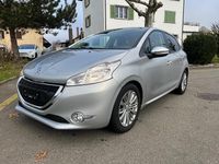 Gebraucht Peugeot 208 Style 82 PS (60 kW) 2014 Silber Kleinwagen