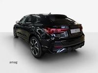 Neu Audi Q3 Sportback Attraction 150 PS (110 kW) 2025 Mythosschwarz metallic SUV