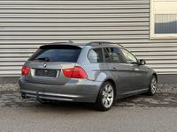 Gebraucht BMW 330 245 PS (180 kW) 2009 Kombi